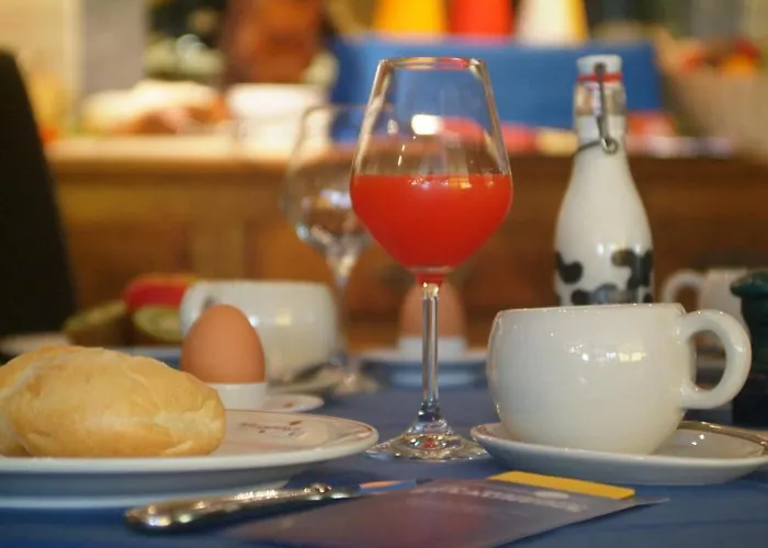 Hotel Sint-laureins 2*